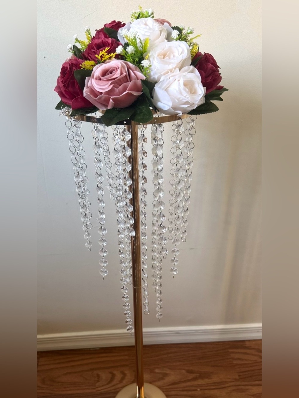 *READ DESCRIPTION* Mixed Rose Bouquet - White, Dusty Pink & Red Faux Flowers - Picture 6 of 6